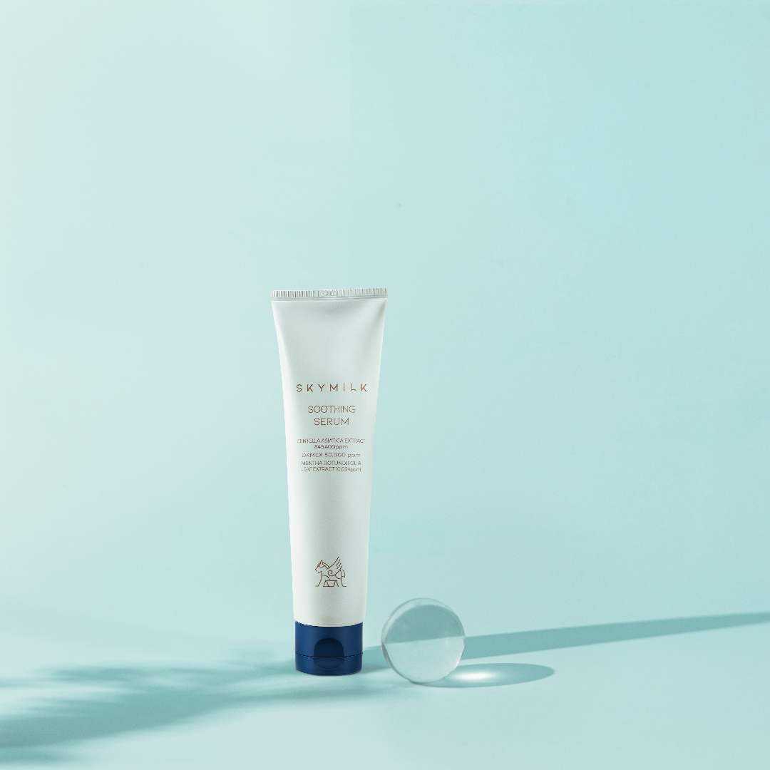 Detaliu textură SKYMILK Soothing Serum – ser gel-apos ultra-ușor
